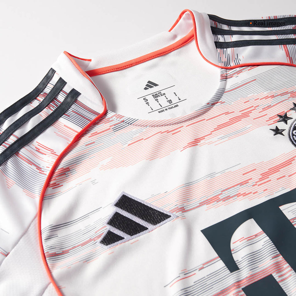 Munich Extérieur Maillot Kit 2025/26 Blanc