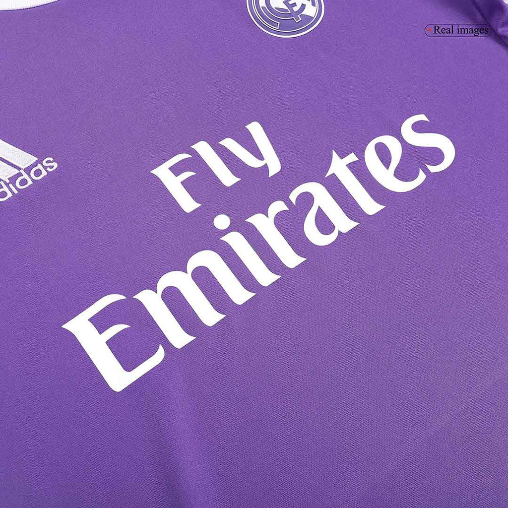 MODRIĆ #19 Retro Real Madrid Extérieur Maillot 2016/17