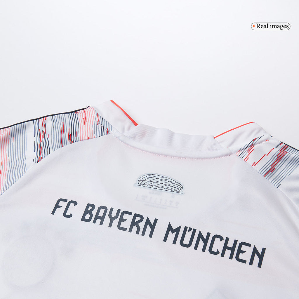 Femme Munich Extérieur Maillot 2025/26 Blanc