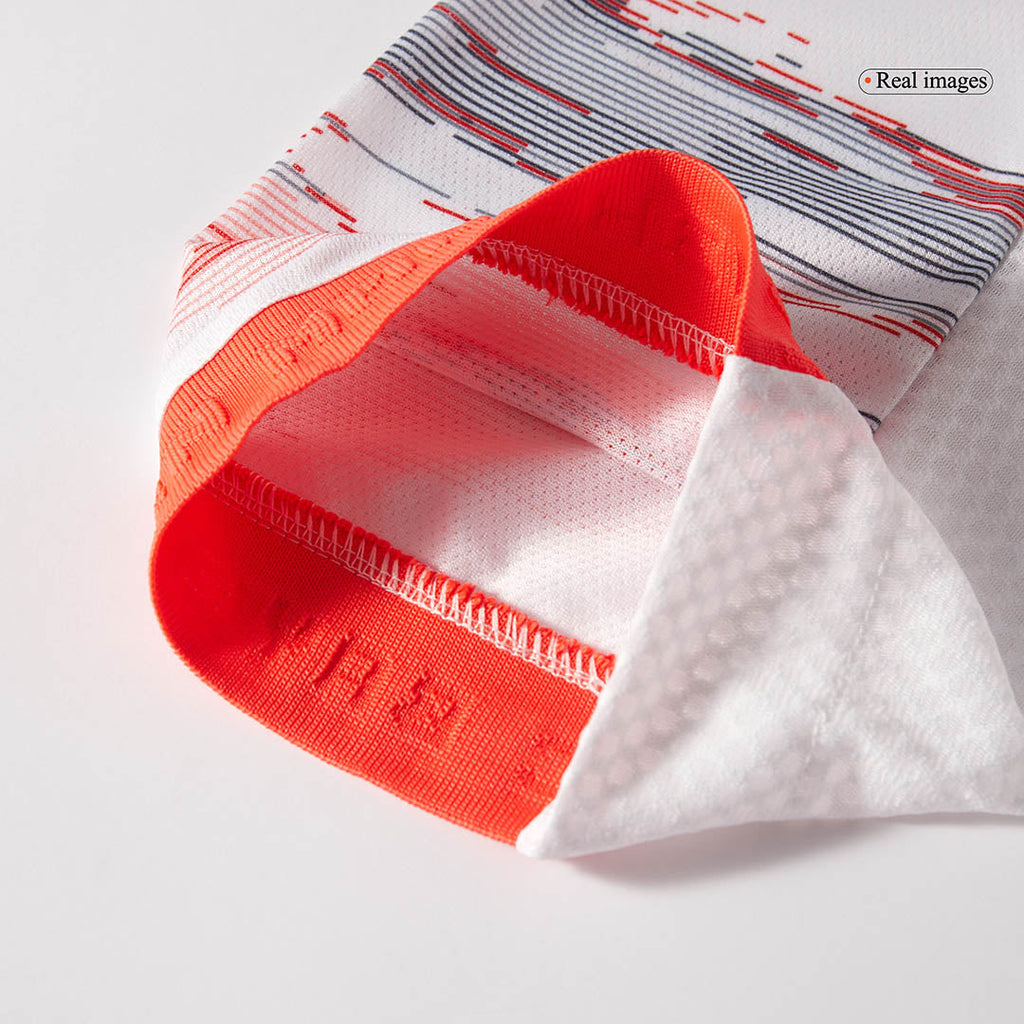 UPAMECANO #2 Munich Extérieur Maillot 2025/26 Blanc Joueur
